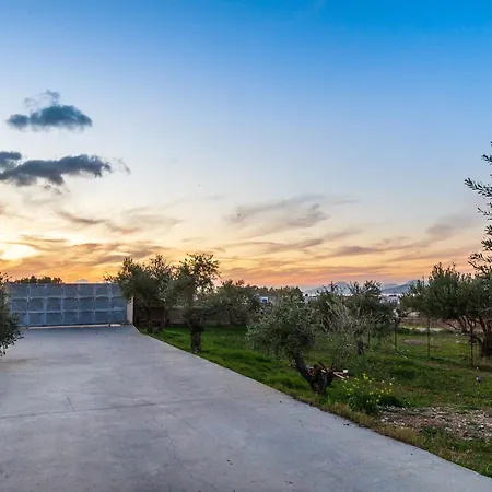 The Koan Amazing Garden Retreat *